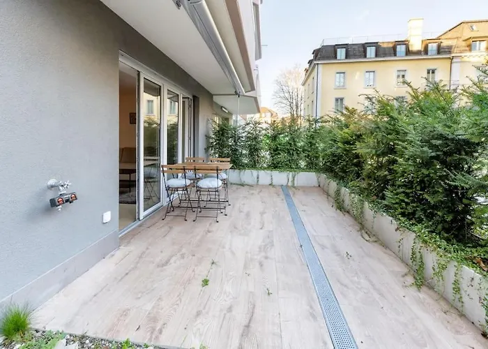 Ground Floor - Peaceful Living In The Of