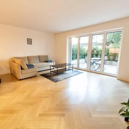 Ground Floor - Peaceful Living In The Of Lägenhet Zürich